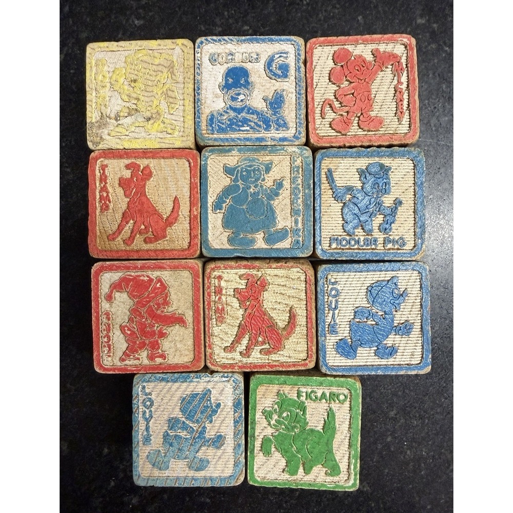 1930s–40s Disney Wooden‎ Alphabet Blocks Halsam Mickey Pluto Figaro Fiddler Pig